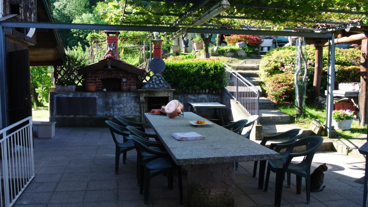 Al Rost B&B Луино Экстерьер фото