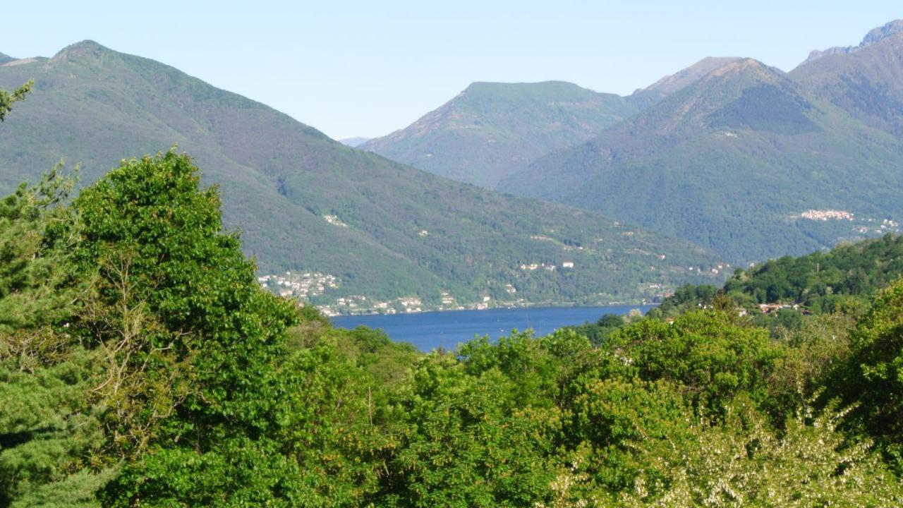 Al Rost B&B Луино Экстерьер фото